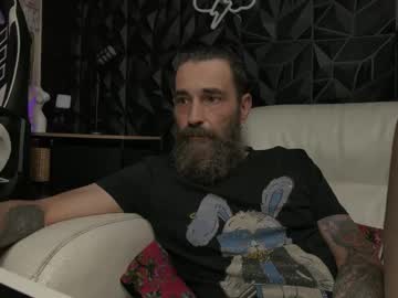 Kinkyrusty Chaturbate stream image from July 06, 2025