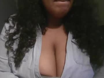 Yungsbbw Chaturbate stream image from July 06, 2025