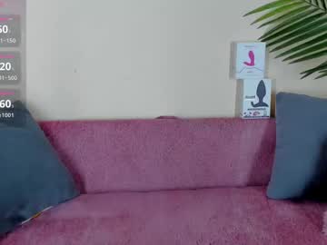 Blushybelle Chaturbate stream image from July 07, 2025