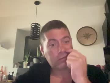 Guil0 Chaturbate stream image from July 07, 2025