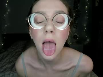 Lemonbalmtea Chaturbate stream image from July 07, 2025