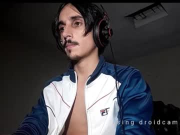 Papito20cm Chaturbate stream image from July 07, 2025