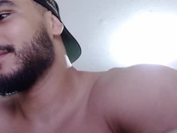 Aaronteylor Chaturbate stream image from July 07, 2025
