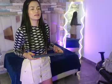 Rosalind_Tay Chaturbate stream image from July 07, 2025