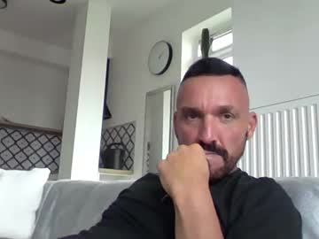 Publicnakedtom Chaturbate stream image from July 07, 2025