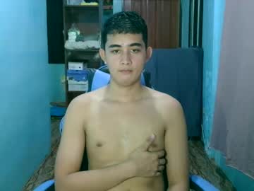 Ursoftboysteve Chaturbate stream image from July 07, 2025