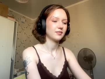 Erlinafrary Chaturbate stream image from July 07, 2025