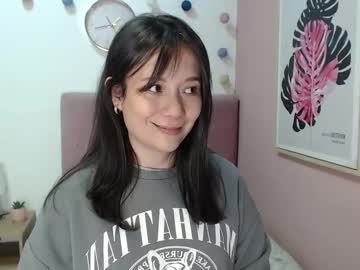 Lanna_Mills Chaturbate stream image from July 07, 2025