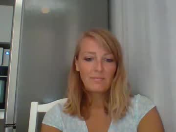 Veessna Chaturbate stream image from July 07, 2025