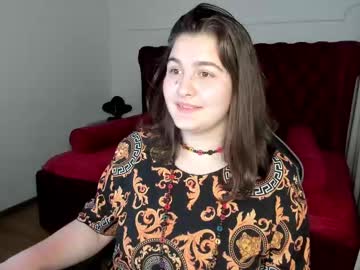 Claireeverly Chaturbate stream image from July 07, 2025