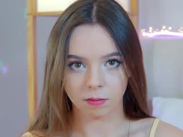 Elisabethdavis Chaturbate stream image from July 07, 2025