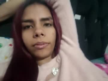 Lunaestrella02 Chaturbate stream image from July 07, 2025