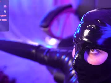 Neonshinyjoy Chaturbate stream image from July 07, 2025