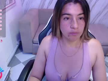 Valerie_B Chaturbate stream image from July 07, 2025