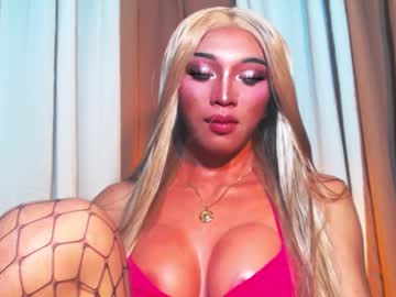 Urgoddess_Bella Chaturbate stream image from July 07, 2025