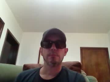 Lukz88bigcock Chaturbate stream image from July 07, 2025