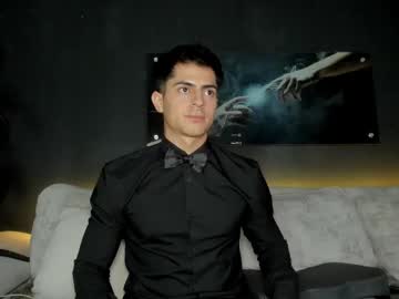Derek_Zane8 Chaturbate stream image from July 08, 2025