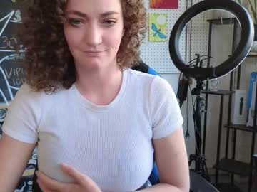 Blueeyedgypsy Chaturbate stream image from July 08, 2025