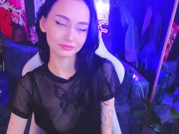 Holly_Berryy_ Chaturbate stream image from July 08, 2025