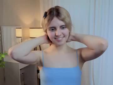 Moirebroady Chaturbate stream image from July 08, 2025