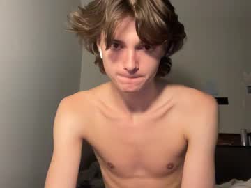 Cool24twink Chaturbate stream image from July 08, 2025