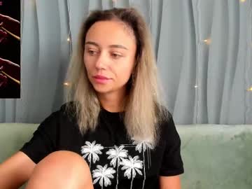 Juliastar41 Chaturbate stream image from July 08, 2025