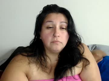 Latinawife90 Chaturbate stream image from July 08, 2025