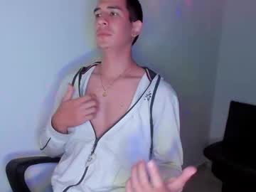 Mike3xxx Chaturbate stream image from July 08, 2025