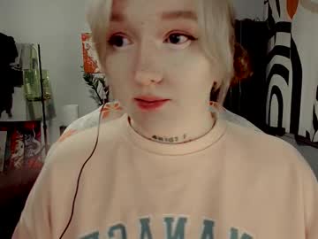 Raiingurl Chaturbate stream image from July 08, 2025