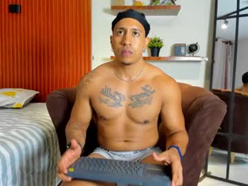 Crazylatino9610 Chaturbate stream image from July 08, 2025