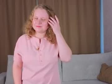 Emmy_Dixon Chaturbate stream image from July 08, 2025
