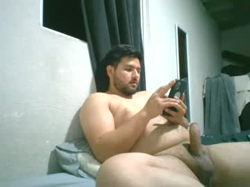 Gaeluva Chaturbate stream image from July 08, 2025