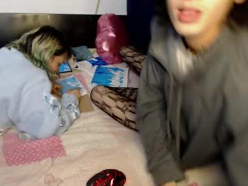 Mixipeach Chaturbate stream image from July 08, 2025