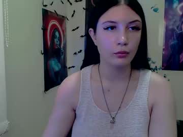 Looligirl Chaturbate stream image from July 08, 2025