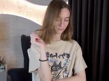 Taytedumford Chaturbate stream image from July 08, 2025