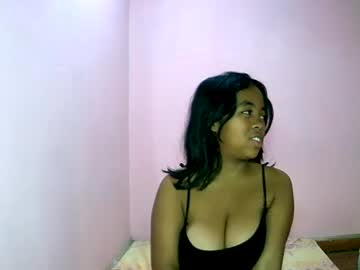 Sarahjonee Chaturbate stream image from July 08, 2025