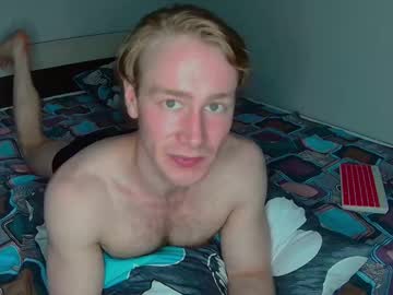 Whitebars22 Chaturbate stream image from July 08, 2025