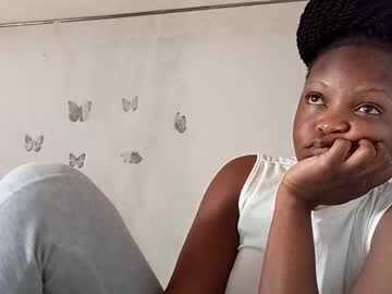 Sweet_Poncan Chaturbate stream image from July 08, 2025