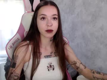 Naughtydakota Chaturbate stream image from July 08, 2025