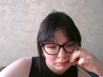 Ninaglow Chaturbate stream image from July 08, 2025