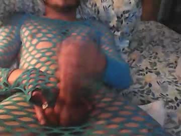 V40669 Chaturbate stream image from July 08, 2025