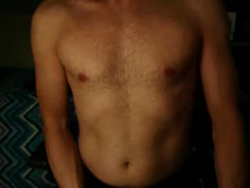Leeo9060 Chaturbate stream image from July 08, 2025