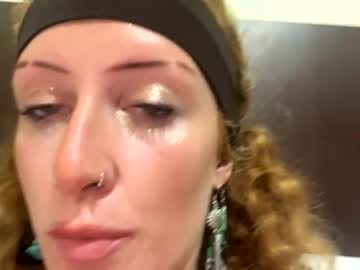 Amberrfoxx10 Chaturbate stream image from July 08, 2025