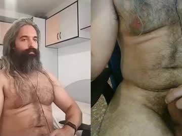 Tuentione Chaturbate stream image from July 08, 2025