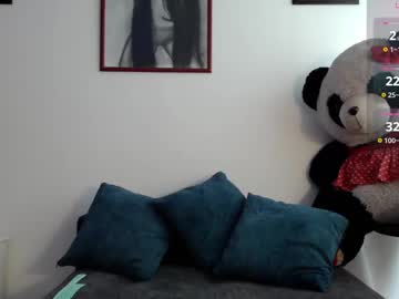 Honey_Aynur Chaturbate stream image from July 08, 2025