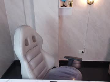 Loreen_Gray Chaturbate stream image from July 08, 2025