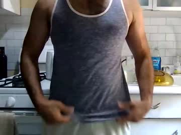 Nineinchthicky Chaturbate stream image from July 08, 2025