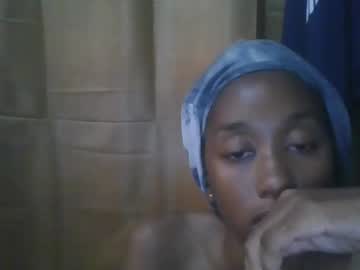 Chineyandreid Chaturbate stream image from July 08, 2025