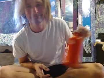 Opiate_Of_The_Masses Chaturbate stream image from July 09, 2025