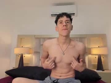 Thomassbrowns Chaturbate stream image from July 09, 2025
